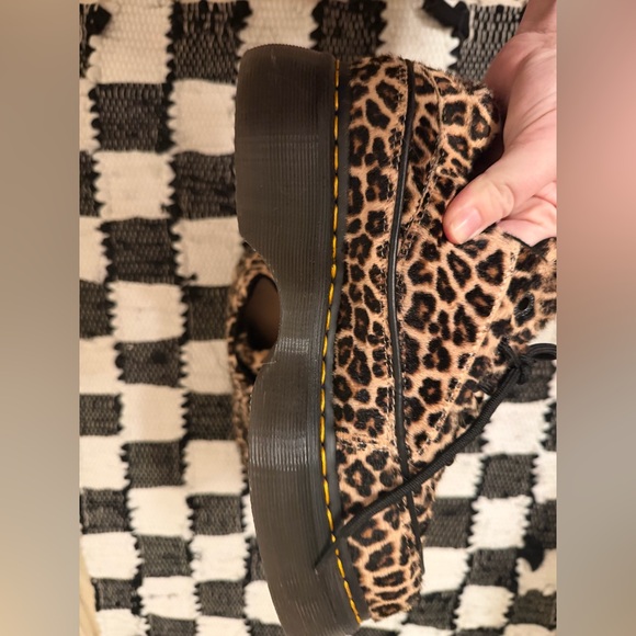 Dr Martens Women's Buzz 5-Eye Leopard Shoes - Picture 4 of 12